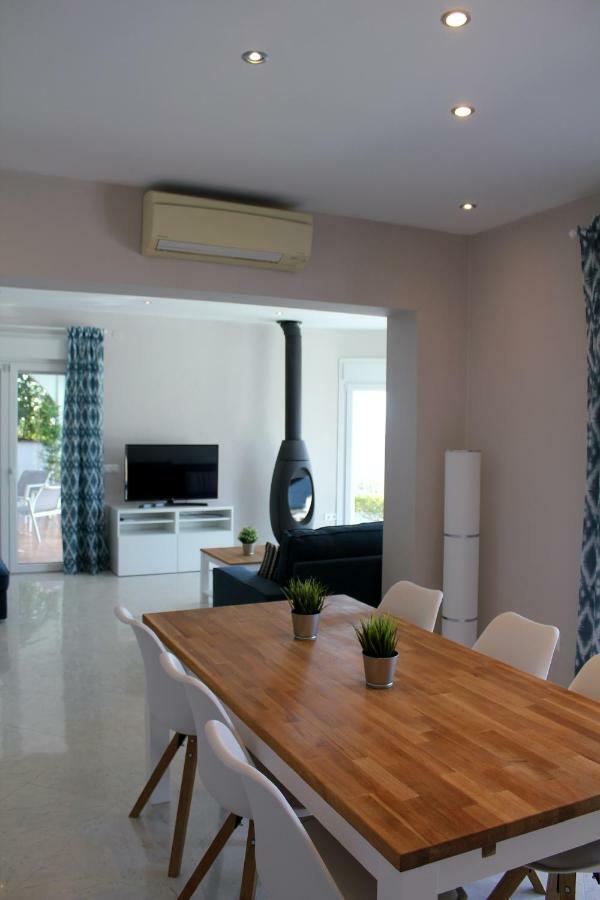 Casa Lucia Villa Canillas de Aceituno ภายนอก รูปภาพ